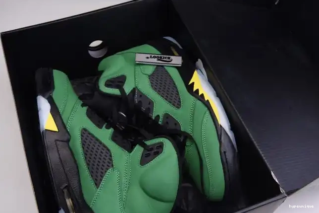 HYPE Oregon Jordan Ducks 5 CK6631-307 SE Air 0502